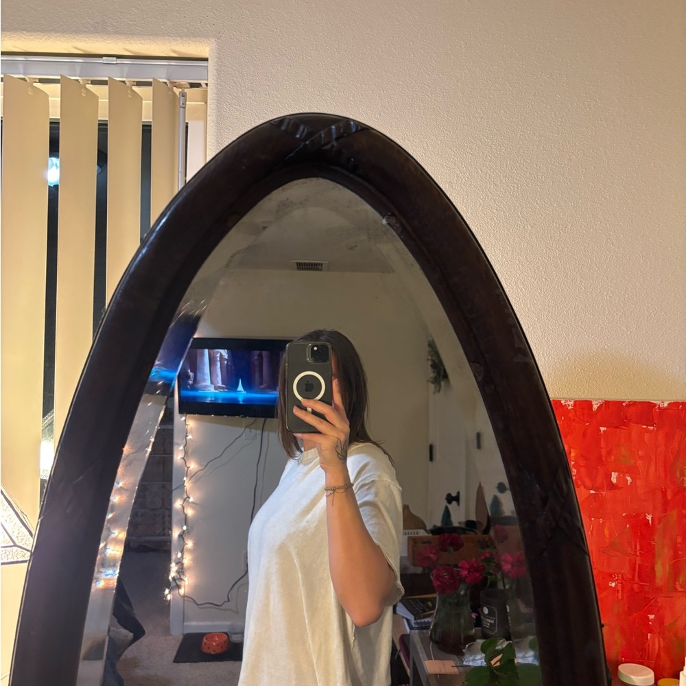 Black Arched Mirror